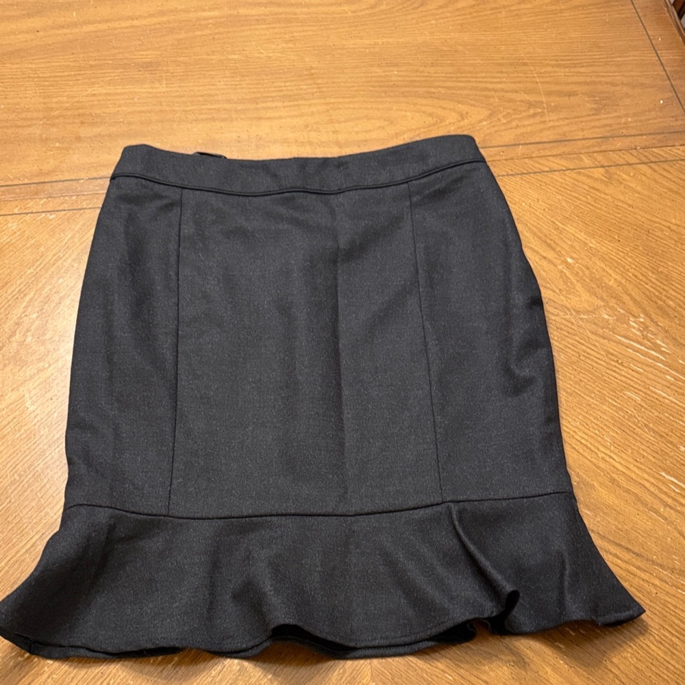 Boden Wool Black Pencil Skirt with Ruffle Hem Size 8 US 12 UK Fully Lined EUC